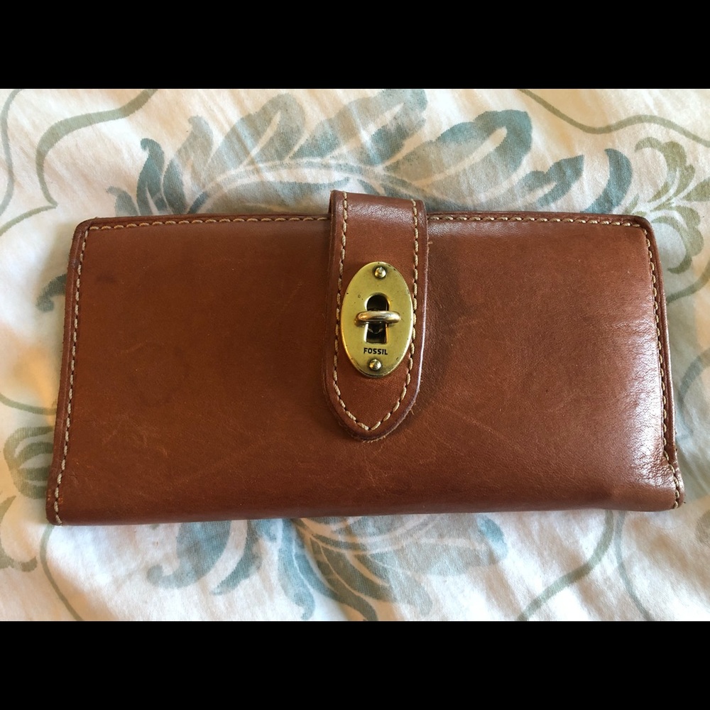 Fossil wallet